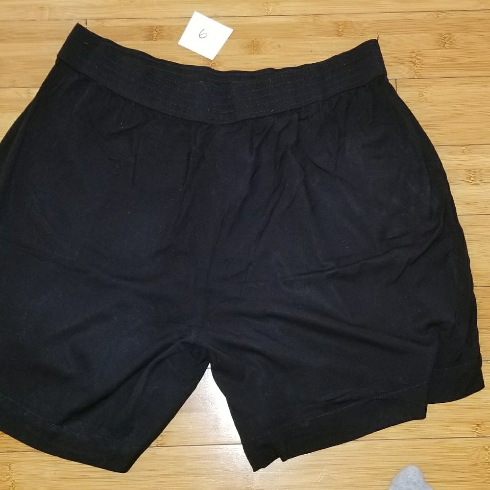 Lane Bryant soft shorts 14/16